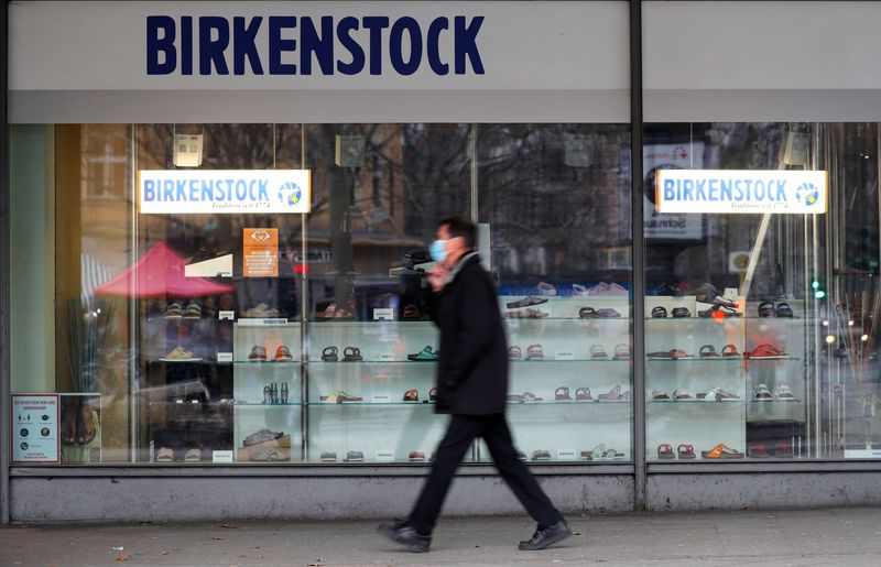 &copy; Reuters. FILE PHOTO: A Birkenstock footwear store is pictured in Berlin, Germany, January 21, 2021.    REUTERS/Fabrizio Bensch/File Photo