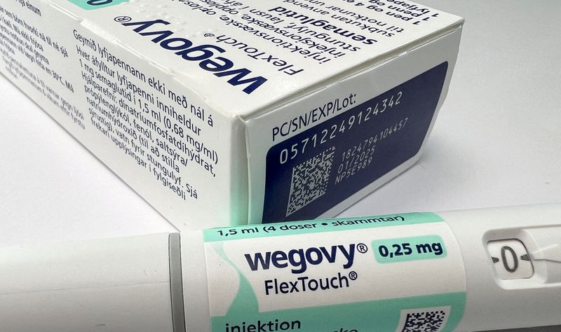 &copy; Reuters. FILE PHOTO: A 0.25 mg injection pen of Novo Nordisk's weight-loss drug Wegovy is shown in this photo illustration in Oslo, Norway, September 1, 2023. REUTERS/Victoria Klesty/Illustration//File Photo