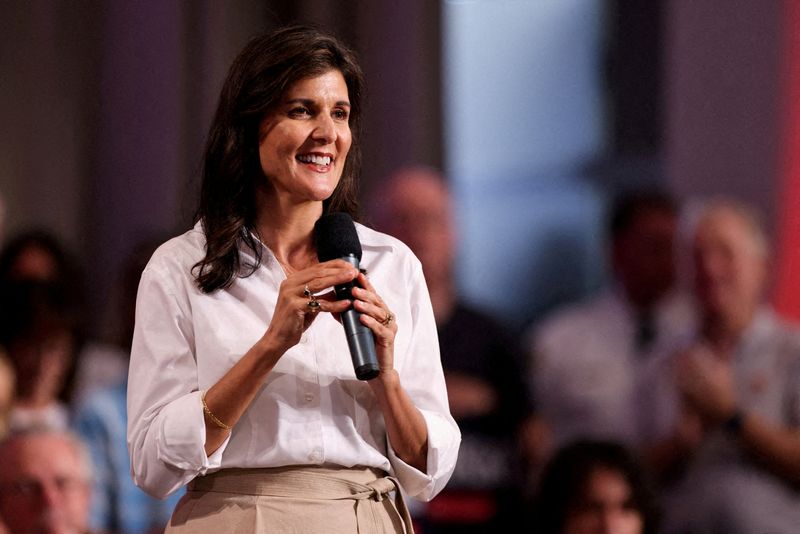 &copy; Reuters. FILE PHOTO: Former U.S. Ambassador to the United Nations and Republican presidential candidate Nikki Haley attends a town hall in Indian Land, South Carolina, U.S. August 28, 2023.  REUTERS/Sam Wolfe/File Photo