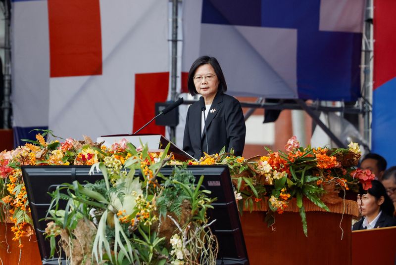 &copy; Reuters. 　台湾の蔡英文総統は１０日、双十節（建国記念日）にあたり演説し、中国との「平和的共存」を求めると表明した。台北で撮影（２０２３年　ロイター/Carlos Garcia Rawlins）