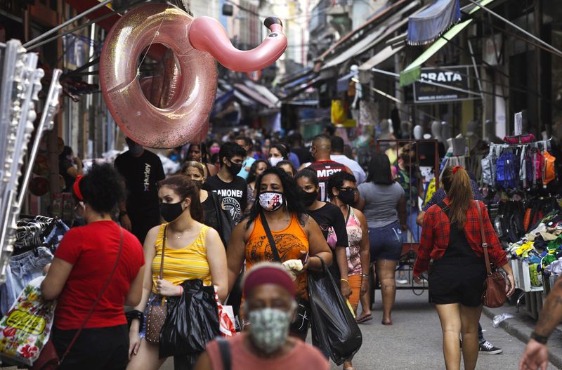 &copy; Reuters. Rua de comércio popular no Rio de Janeiro
16/09/2020
REUTERS/Ricardo Moraes