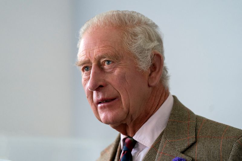 &copy; Reuters. FILE PHOTO: Britain's King Charles III looks on during his visit to the Global Underwater Hub, where he met staff and learnt about their educational outreach programmes in Westhill, Aberdeenshire, Scotland, Britain September 29, 2023. Jane Barlow/Pool via