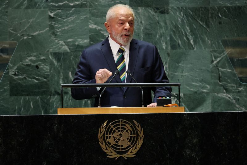 &copy; Reuters. FOTO DE ARCHIVO. El presidente de Brasil, Luiz Inácio Lula da Silva, se dirige a la Asamblea General de la ONU en la ciudad de Nueva York, EEUU, el 19 de septiembre de 2023. REUTERS/Mike Segar