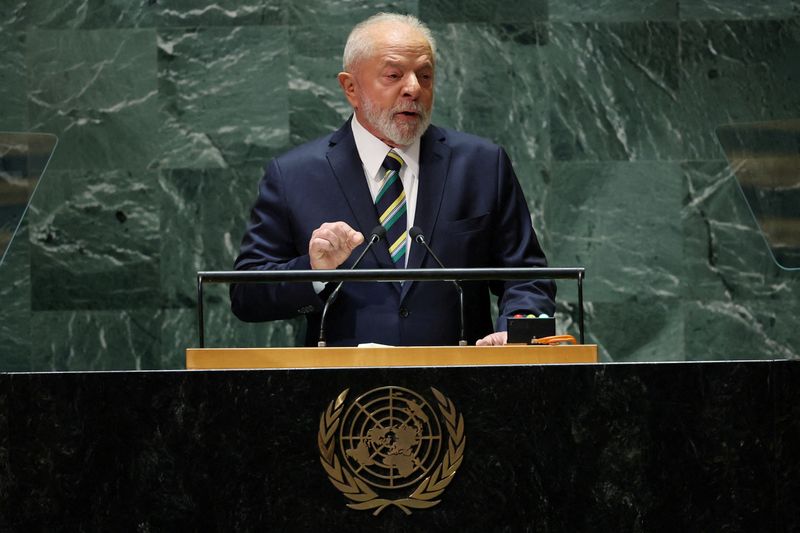&copy; Reuters. الرئيس البرازيلي لويس إيناسيو لولا دا سيلفا خلال اجتماع الجميعة العامة للأمم المتحدة بنيويروك يوم 19 سبتمبر أيلول 2023. تصوير: مايك سيجار - روي