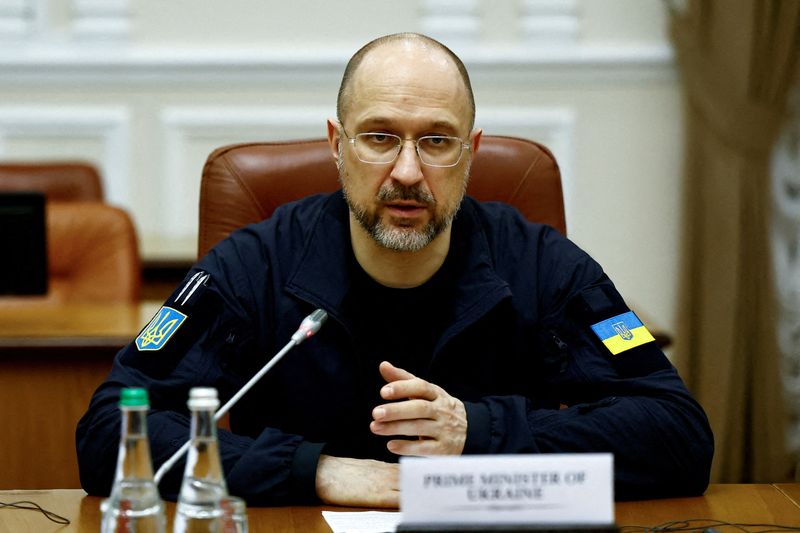 &copy; Reuters. FILE PHOTO: Ukrainian Prime Minister Denys Shmyhal speaks as he meets Irish Prime Minister Leo Varadkar, amid Russia's attack on Ukraine, in Kyiv, Ukraine July 19, 2023. REUTERS/Clodagh Kilcoyne/File Photo