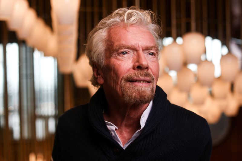 © Reuters. FILE PHOTO: Richard Branson, founder of Virgin Group, February 21, 2020. REUTERS/Simon Dawson/File Photo