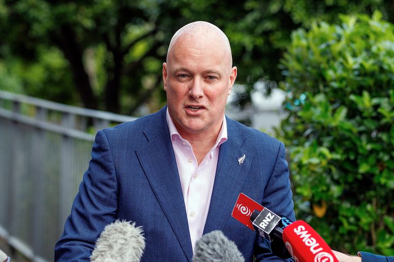 &copy; Reuters. Christopher Luxon, leader of the New Zealand National Party, holds a media conference after casting his vote in the general election in Auckland, New Zealand, October 2, 2023. REUTERS/David Rowland/File Photo