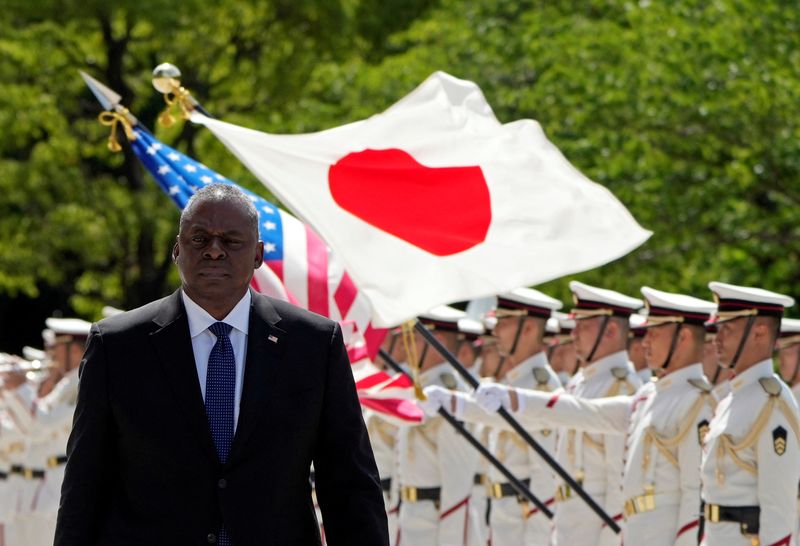 &copy; Reuters. وزير الدفاع الأمريكي لويد أوستن خلال زيارته لليابان يوم الأول من يونيو حزيران 2023. صورة لرويترز من ممثل لوكالات الأنباء.