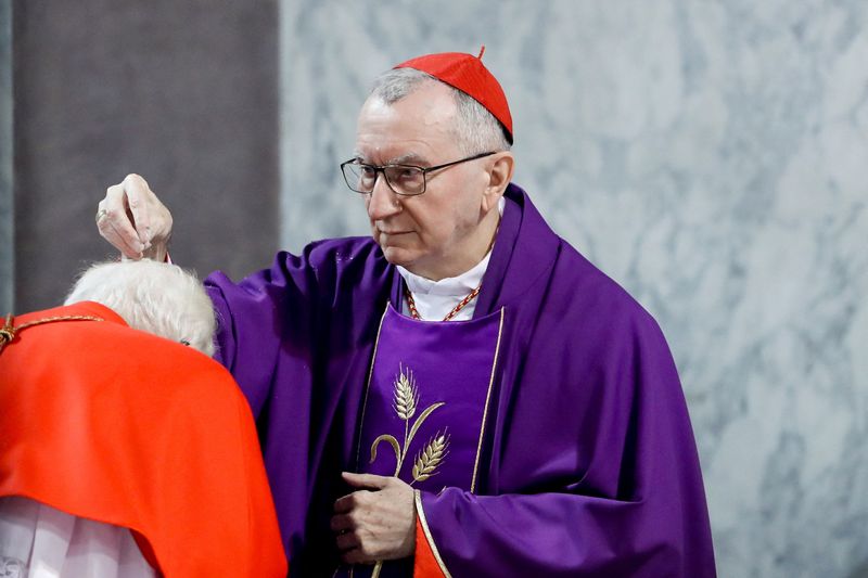 &copy; Reuters. Cardeal Pietro Parolin em Roma
 2/3/2022   REUTERS/Remo Casilli