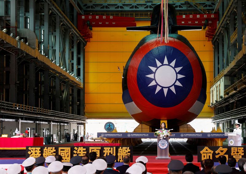 &copy; Reuters. FILE PHOTO: Taiwan's President Tsai Ing-wen attends the launching ceremony of Narwhal, its first domestically built submarine, in Kaohsiung, Taiwan September 28, 2023. REUTERS/Carlos Garcia Rawlins/File Photo