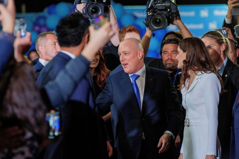 &copy; Reuters. FILE PHOTO: Christopher Luxon, Leader of the National Party arrives at his election party after winning the general election to become New Zealand’s next prime minister in Auckland, New Zealand, October 14, 2023. REUTERS/David Rowland/File Photo