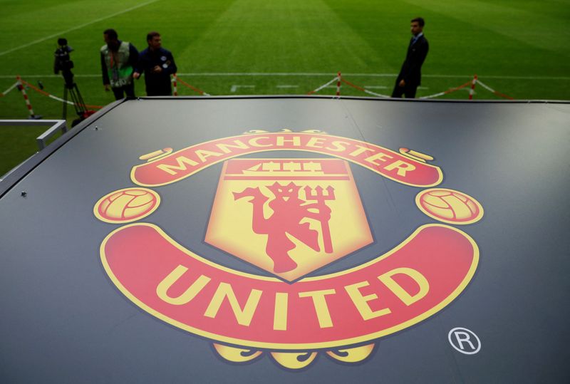 &copy; Reuters. FILE PHOTO: General view of the Manchester United logo ahead of the Europa League final Reuters / Phil Noble Livepic/File Photo