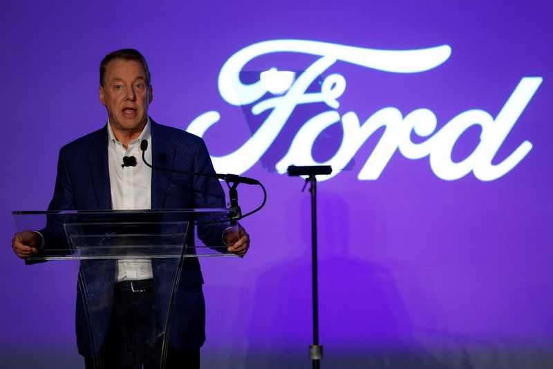 © Reuters. Bill Ford, executive chairman of Ford Motor Company, speaks at their Rouge Visitor Center in Dearborn, Michigan, U.S. October 16, 2023.  Jeff Kowalsky/Ford Motor Co./Handout via REUTERS. 