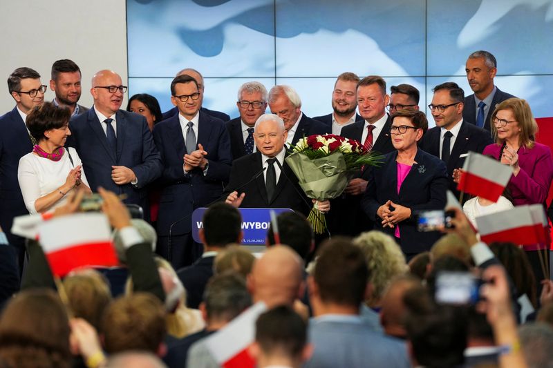 Poland's Tusk calls for quick decision on appointing government