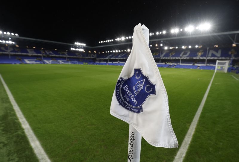 © Reuters. FILE PHOTO: General view of a corner flag inside the stadium before the match. Goodison Park, Liverpool, Britain - January 3, 2023. Action Images via Reuters/Jason Cairnduff/File Photo