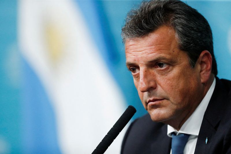 &copy; Reuters. FILE PHOTO: Argentina's Economic Minister Sergio Massa and Brazil's Finance Minister Fernando Haddad (not pictured) hold a news conference, at the Casa Rosada presidential palace in Buenos Aires, Argentina, January 23, 2023. REUTERS/Agustin Marcarian/File