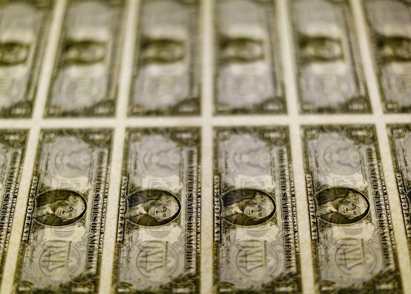 &copy; Reuters. Notas de dólar
14/11/2014
REUTERS/Gary Cameron