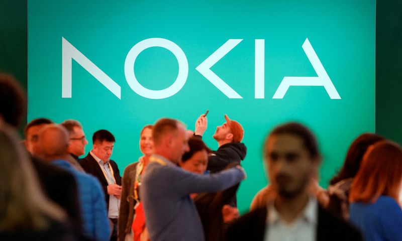 © Reuters. FILE PHOTO: New Nokia's logo is displayed before GSMA's 2023 ahead of the Mobile World Congress (MWC) in Barcelona, Spain February 26, 2023. REUTERS/ Albert Gea