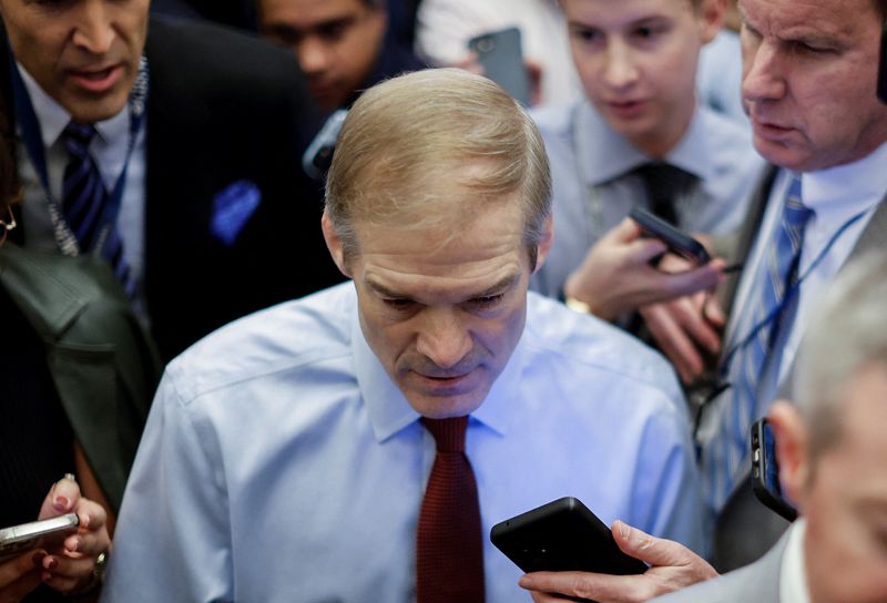 &copy; Reuters. U.S. Rep. Jim Jordan (R-OH), currently the top contender in the race to be the next Speaker of the U.S. House of Representatives, is pursued by reporters prior to a second round of voting at the U.S. Capitol in Washington, U.S., October 18, 2023. REUTERS/