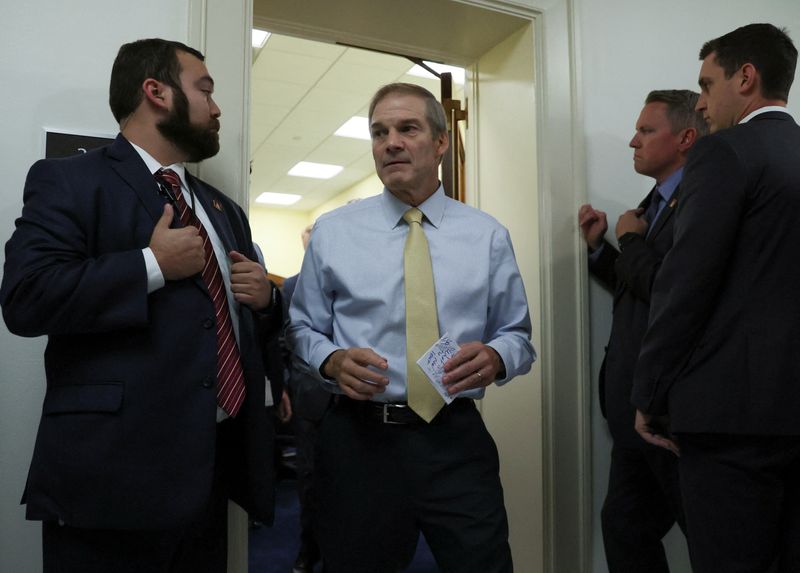 © Reuters.  Rep. Jim Jordan (R-OH) departs a House Republican Conference meeting about choosing a new Speaker of the House after it was reported that Jordan vowed to continue his floundering bid for the speakership at the U.S. Capitol in Washington, U.S., October 19, 2023. REUTERS/Leah Millis