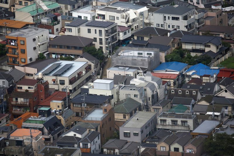 &copy; Reuters. FILE PHOTO: A construction site is seen at a residential area in Tokyo, Japan, August 21, 2016. REUTERS/Kim Kyung-Hoon/File photo