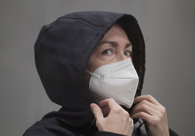 &copy; Reuters. Radio Free Europe/Radio Liberty (RFE/RL) journalist Alsu Kurmasheva, who holds Russian and U.S. citizenship, attends a court hearing after being detained on suspicion of failing to register as a "foreign agent," in Kazan, Russia October 20, 2023. REUTERS/