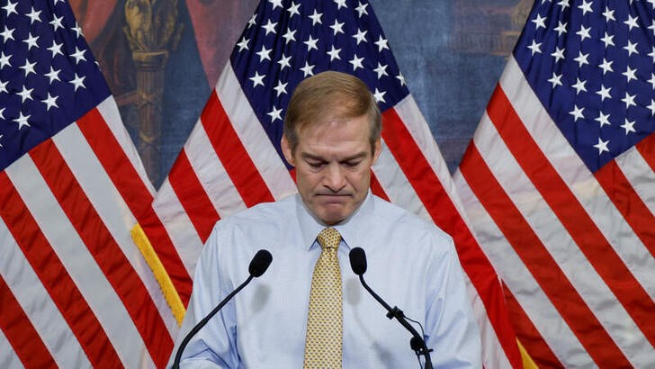 &copy; Reuters. El congresista republicano Jim Jordan habla en una conferencia de prensa en el Capitolio, Washington, EEUU. 20 octubre 2023. REUTERS/Jonathan Ernst