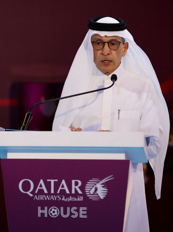 &copy; Reuters. الرئيس التنفيذي للخطوط الجوية القطرية أكبر الباكر يتحدث في الدوحة يوم 11 ديسمبر كانون الأول 2022. تصوير: بول تشايلدز-رويترز.