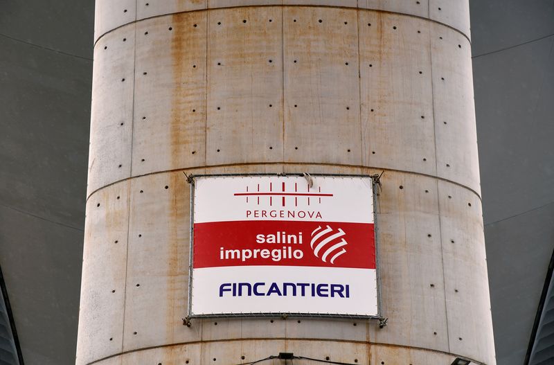 &copy; Reuters. Il logo Fincantieri sul nuovo ponte di Genova. 3 agosto 2020.REUTERS/Flavio Lo Scalzo