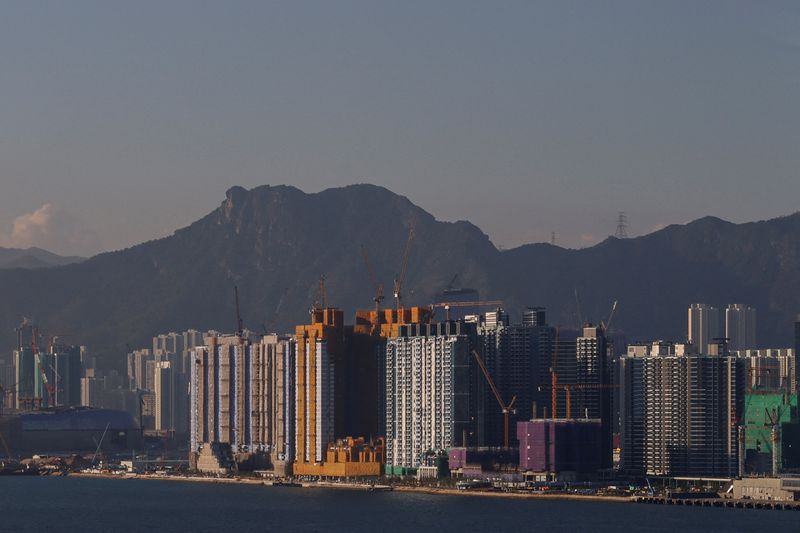 © Reuters. A general view of the construction site for housing buildings in Hong Kong, China October 24, 2023. REUTERS/Tyrone Siu