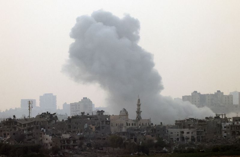 World leaders seek to suspend Israel-Hamas fighting for Gaza aid