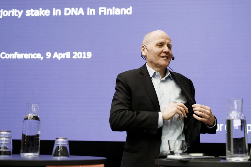 &copy; Reuters. FILE PHOTO: CEO of Telenor, Sigve Brekke reacts during a news conference held in Helsinki, Finland April 9, 2019. Lehtikuva/Roni Rekomaa via REUTERS/File Photo