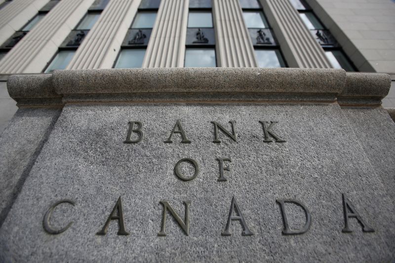 &copy; Reuters. FILE PHOTO: A sign is pictured outside the Bank of Canada building in Ottawa, Ontario, Canada, May 23, 2017. REUTERS/Chris Wattie/File Photo