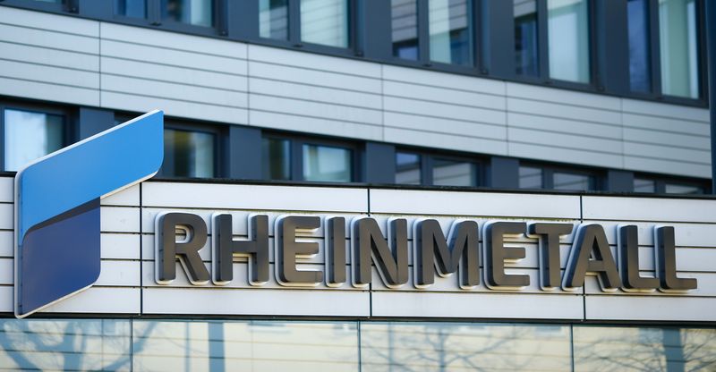 &copy; Reuters. FILE PHOTO: The logo of Germany's Rheinmetall AG is seen after the Company's 2019 annual report in Duesseldorf, Germany, March 18, 2020 REUTERS/Thilo Schmuelgen/File Photo