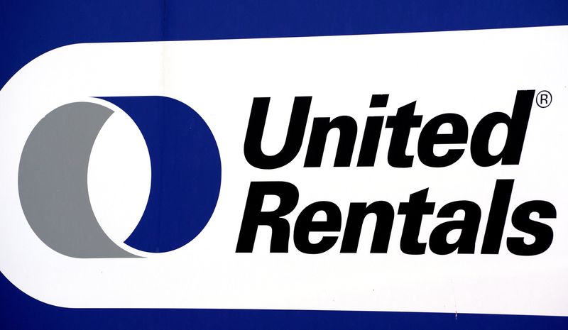 United Rentals beats profit estimates on strong equipment demand