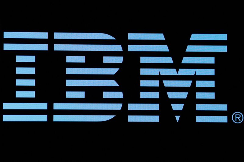 &copy; Reuters. Un logo IBM à la Bourse de New York. /Photo prise le 27 juin 2018/REUTERS/Brendan McDermid
