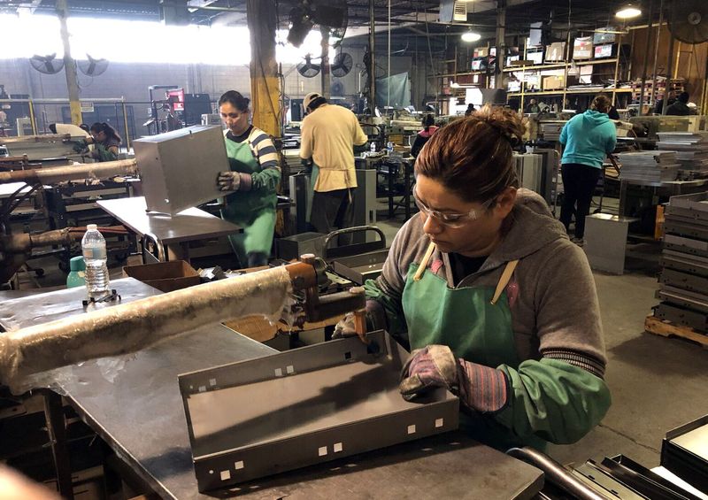 &copy; Reuters. L'usine de boîtes à outils Metal Box International à Franklin Park, aux États-Unis. /Photo prise le 21 février 2018/REUTERS/Timothy Aeppel