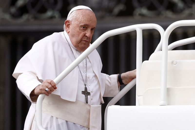 &copy; Reuters. Papa Francisco durante audiência semanal na Praça São Pedro, no Vaticano
25/10/2023 REUTERS/Guglielmo Mangiapane