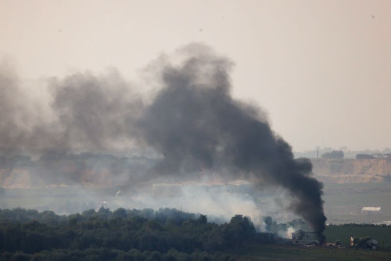 &copy; Reuters. Vista de Gaza da fronteira de Israel 
28/10/2023
REUTERS/Amir Cohen