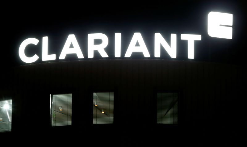 &copy; Reuters. FILE PHOTO: The logo of Swiss specialty chemicals company Clariant is seen at the company's headquarters in Pratteln, Switzerland October 29, 2017.  REUTERS/Arnd Wiegmann/File Photo