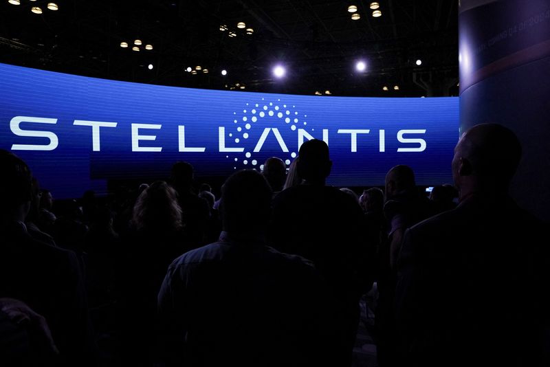 &copy; Reuters. Photo d'archives d'une présentation de Stellantis au Salon international de l'automobile de New York, aux États-Unis. /Photo prise le 5 avril 2023/REUTERS/David 'Dee' Delgado