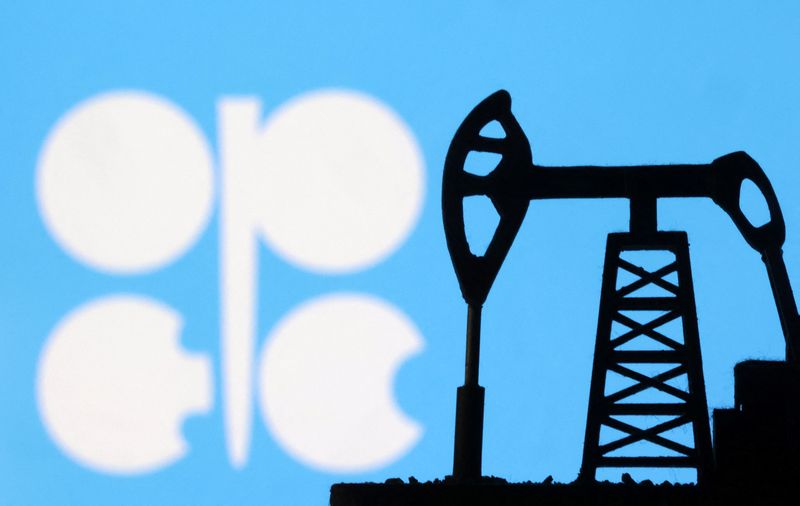 &copy; Reuters. ロイター調査によると、石油輸出国機構（ＯＰＥＣ）の１０月の原油生産量は３カ月連続で増加した。８日撮影（２０２３年　ロイター/Dado Ruvic/Illustration/File Photo）