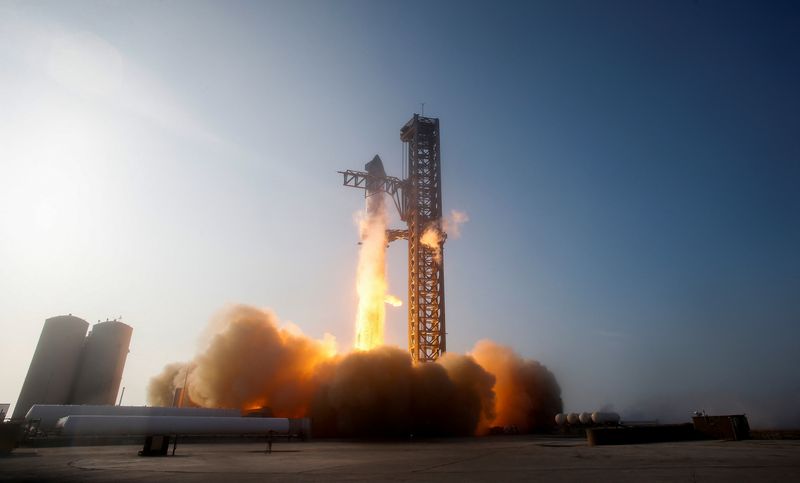 &copy; Reuters. FILE PHOTO: SpaceX’s Starship lifts off from the company’s Boca Chica launchpad on an orbital test mission, in a photo retrieved from a destroyed remote camera on the launch pad, which was returned on May 22 to Reuters from SpaceX near Brownsville, Te