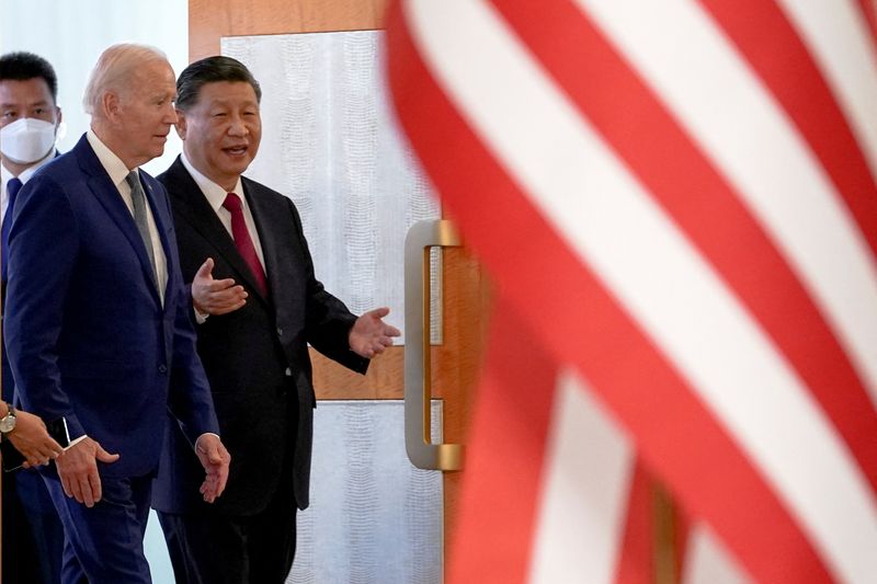 &copy; Reuters. U.S. President Joe Biden meets with Chinese President Xi Jinping on the sidelines of the G20 leaders' summit in Bali, Indonesia, November 14, 2022.  REUTERS/Kevin Lamarque