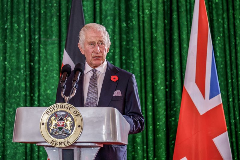 &copy; Reuters. الملك تشارلز الثالث ملك بريطانيا يلقي كلمته خلال المأدبة الرسمية التي استضافها الرئيس الكيني ويليام روتو في مقر الرئاسة في نيروبي يوم 31 اكت