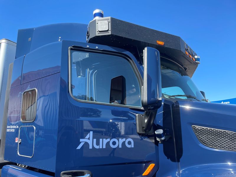 &copy; Reuters. FILE PHOTO: A Peterbilt 579 truck equipped with Aurora's self-driving system is seen at the company's terminal in Palmer, south of Dallas, Texas, U.S. September 23, 2021. Picture taken September 23, 2021. REUTERS/Tina Bellon/File Photo