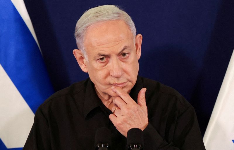 &copy; Reuters. رئيس الوزراء الإسرائيلي بنيامين نتنياهو يتحدث خلال مؤتمر صحفي في تل أبيب بإسرائيل يوم 28 أكتوبر تشرين الأول 2023. صورة لرويترز من ممثل لوكالات 