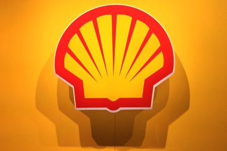 Shell Q3 profit drops to $6.2 billion, group boosts buybacks By Reuters