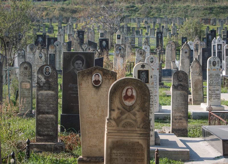 Anti-Semitic riot in Russia's Dagestan leaves some local Jews shaken