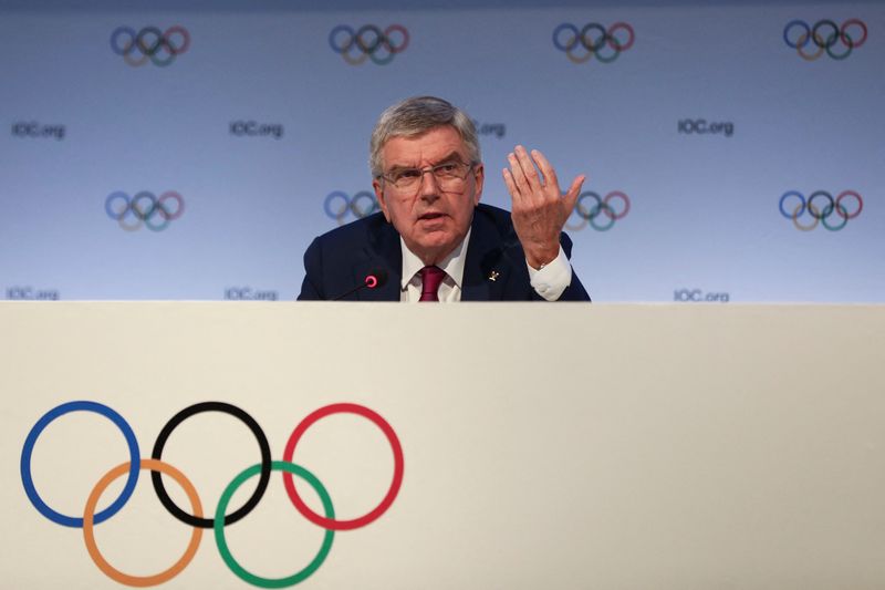 © Reuters. Presidente do COI Thomas Bach em Mumbai
 16/10/2023   REUTERS/Niharika Kulkarni